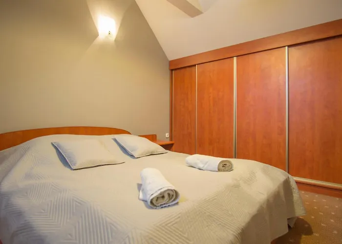 阿卡达帕可杰格斯尼酒店